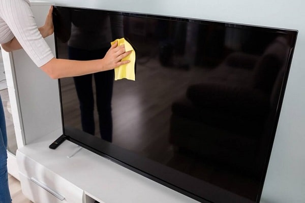 تمیز کردن تلویزیون در دسته تمیز کردن لوازم برقی سفید و استیل