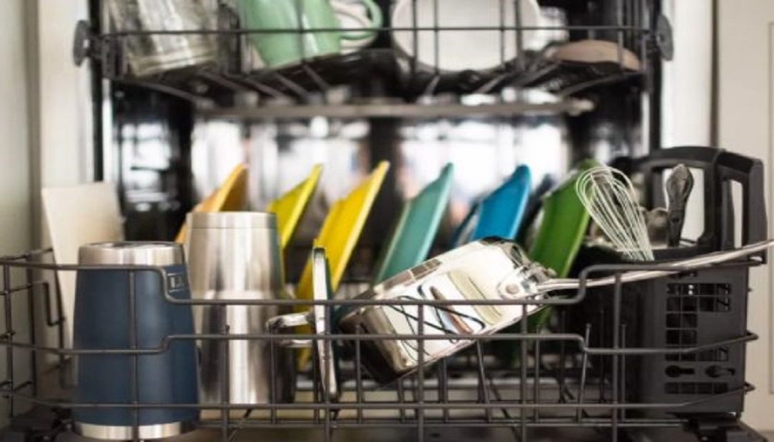 Dishes that should not be placed in the dishwasher (1) ظروفی که هرگز نباید در ماشین ظرفشویی قرار دهید